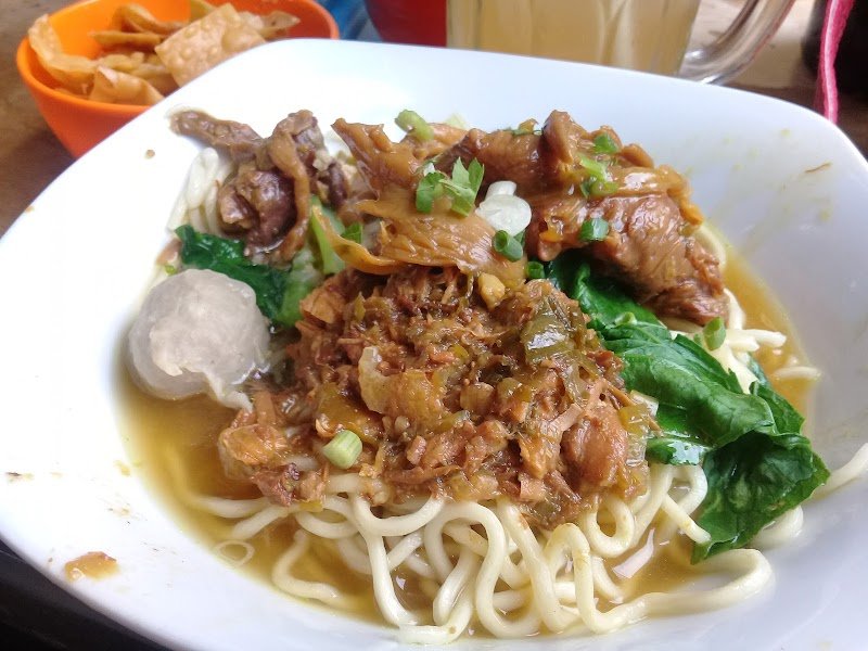 Mie Ayam 5 Pojok Jl Madura: Soulful Flavor in the Heart of Cilacap