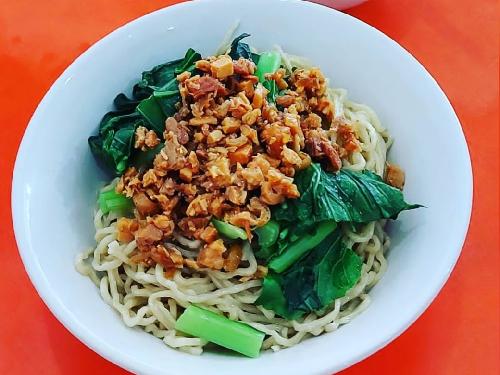 Mie Ayam 5000 Corner: A Taste That Never Fades in Cilacap